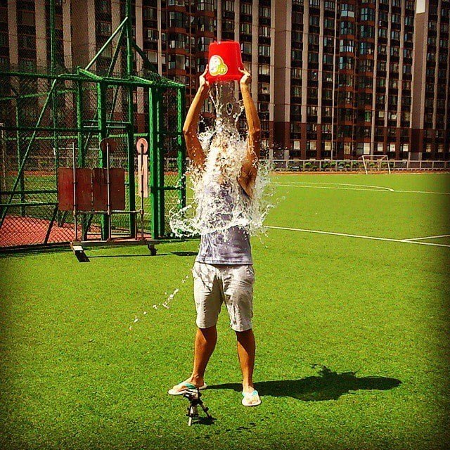 ALS Ice Bucket Challenge with LEGO-Powered Bullet Time